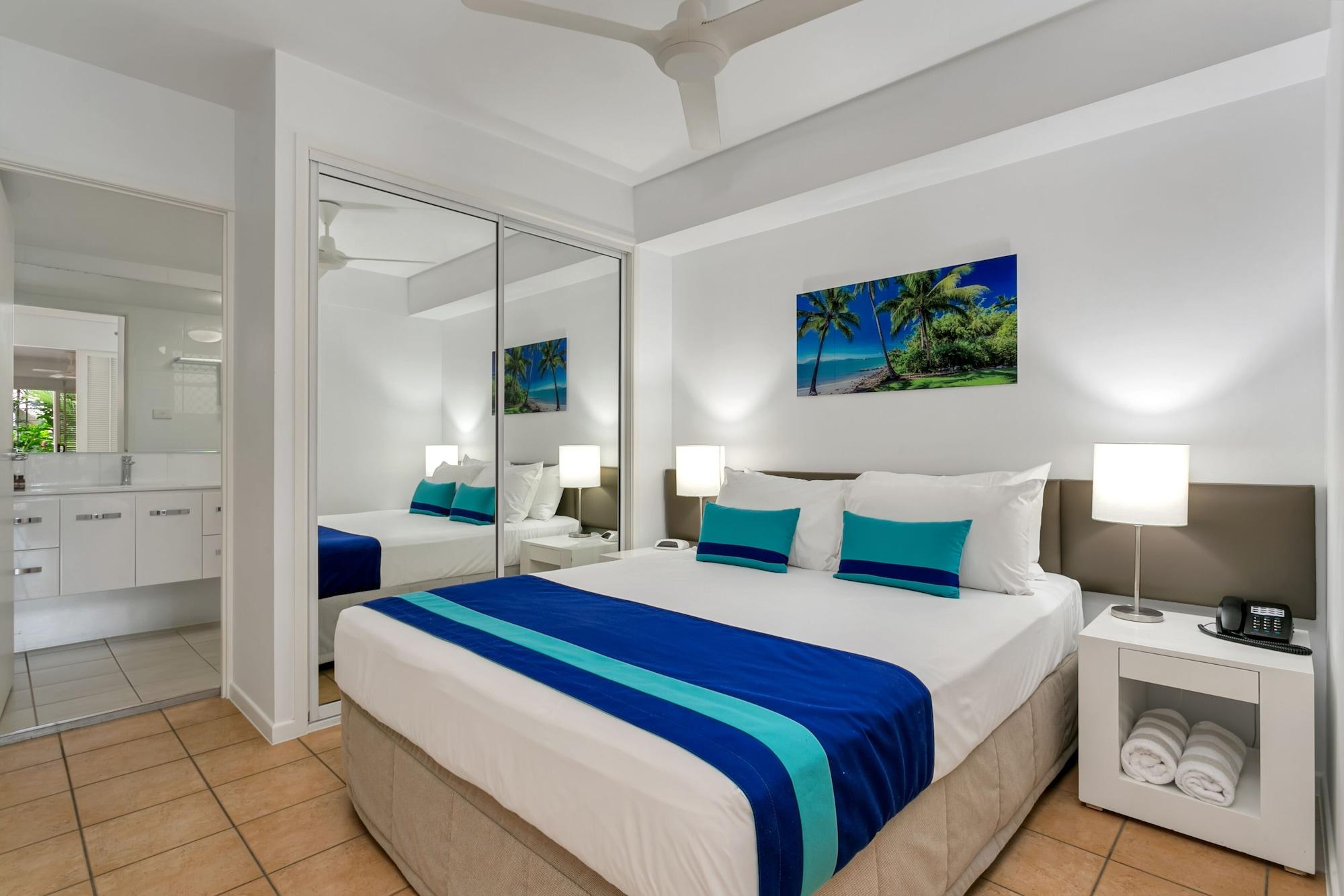 Port Douglas Apartments - Adults Only Oasis ภายนอก รูปภาพ